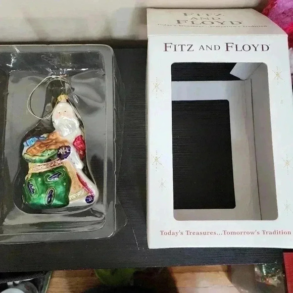 FITZ & FLOYD SANTA WITH TOY BAG GLASS CHRISTMAS TREE ORNAMENT 2002 With Box - Picture 2 of 7